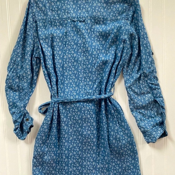 Velvet Heart Denim Dresd - Picture 9 of 12